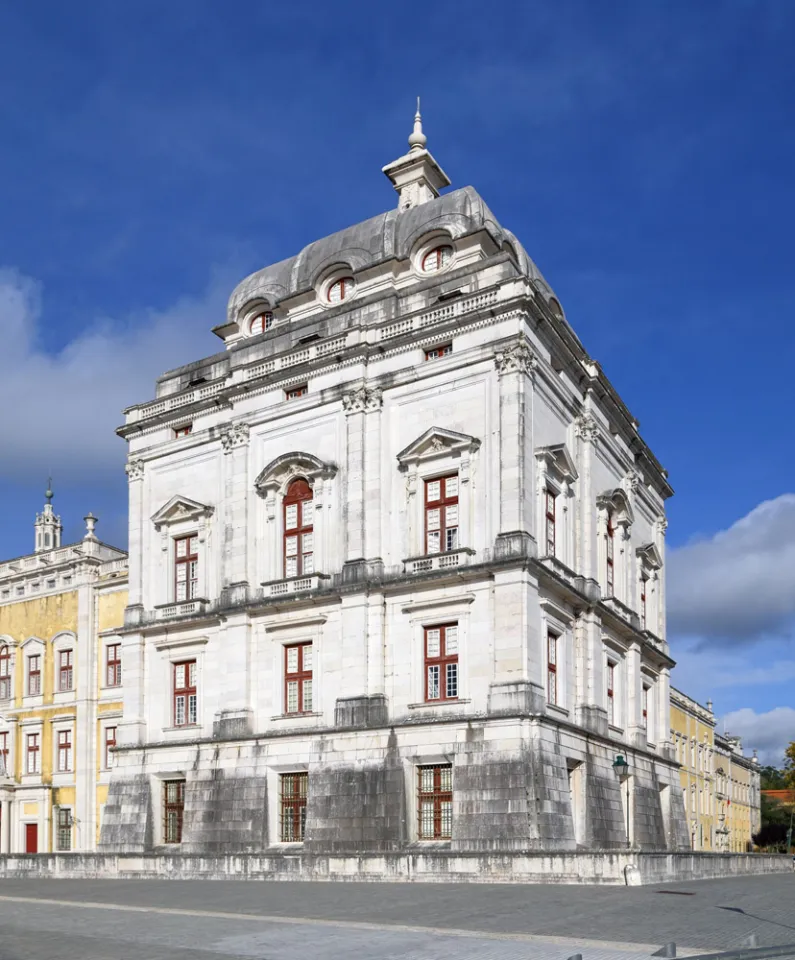 Königliches Gebäude von Mafra, südwestlicher Eckturm