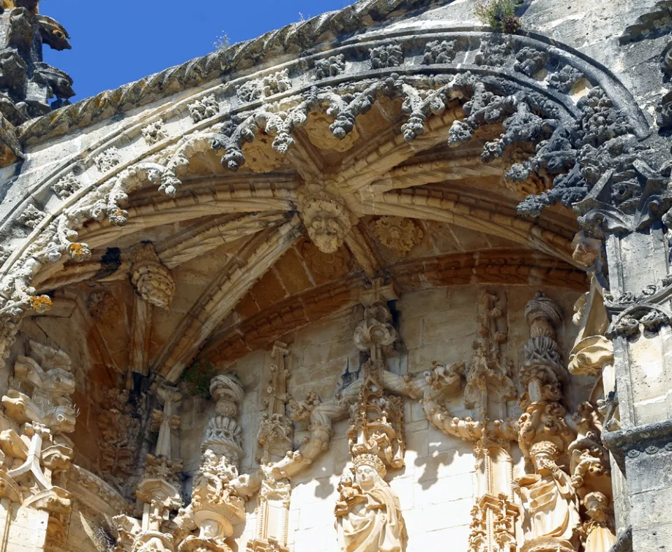 Christuskonvent, Manuelinische Kirche, Detail des Südportals