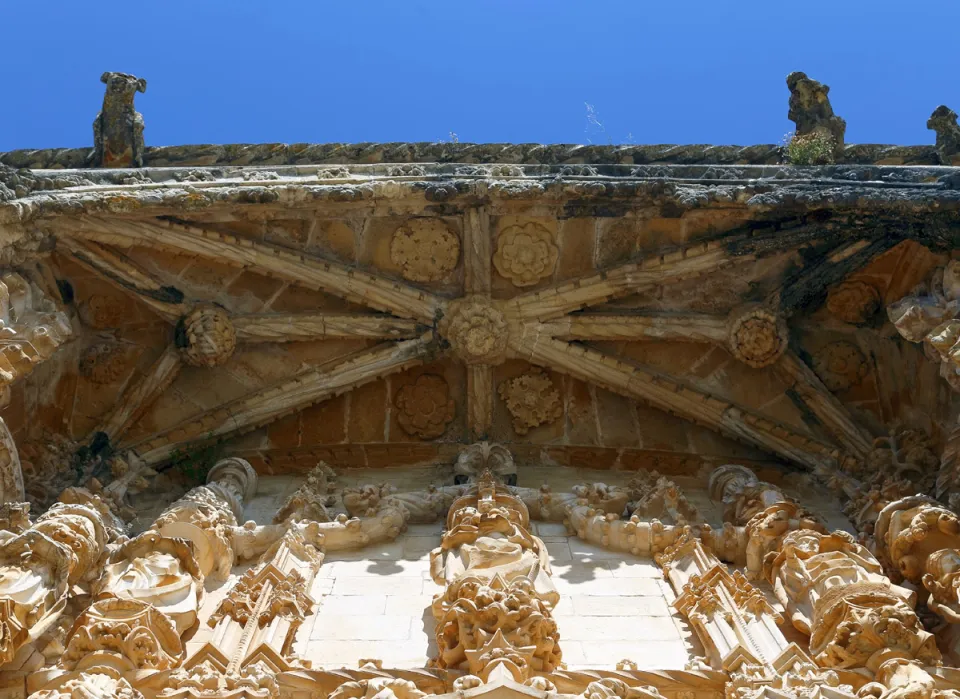 Christuskonvent, Manuelinische Kirche, Detail des Südportals