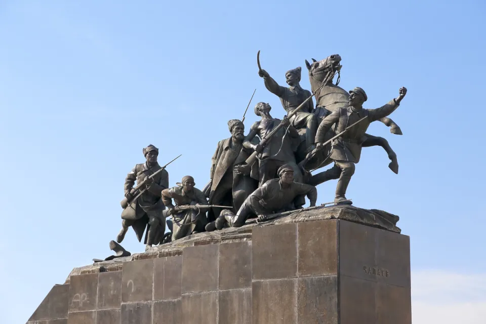 Wassili-Tschapaev-Denkmal