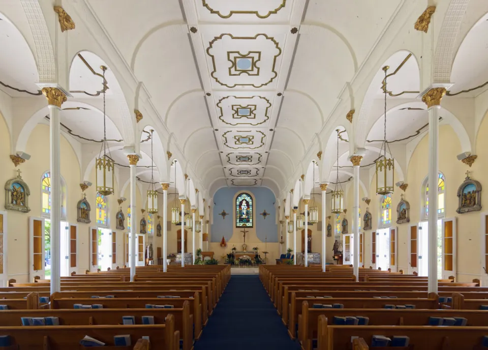 Basilika der Heiligen Maria Stern der See, Innenraum