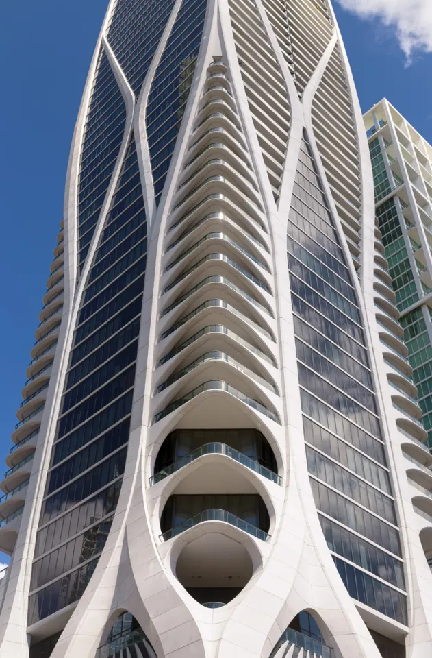 One Thousand Museum, Detail der Fassade (Südostansicht)