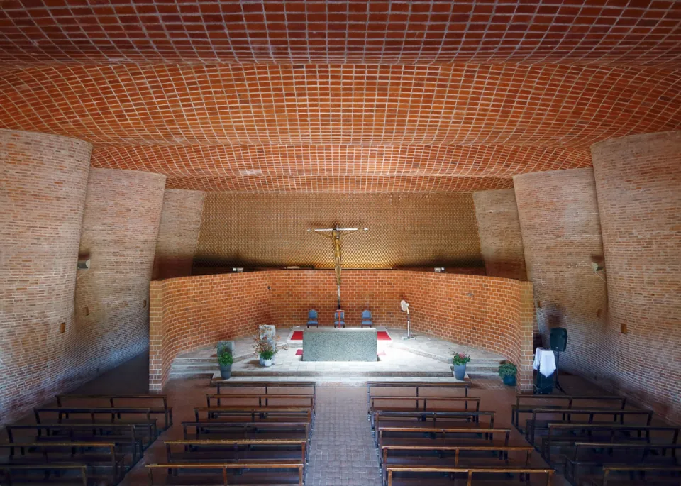 Kirche von Atlántida, Innenraum