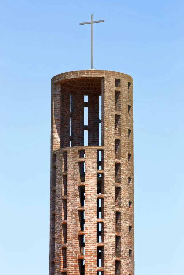 Kirche von Atlántida, Spitze des Glockenturms