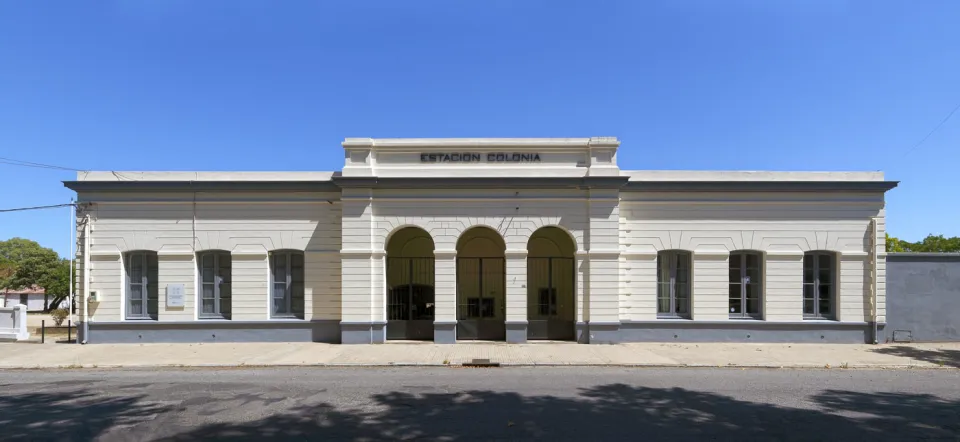 Bahnhof von Colonia, Nordansicht