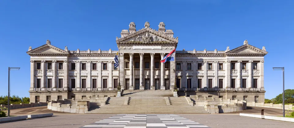 Palast der Legislative, Südwestansicht Palast der Legislative, Südwestansicht