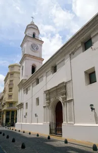 Kirche Sankt Ignatius von Loyola, Nordostansicht