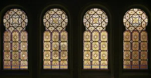 Spanische Synagoge, Fenster