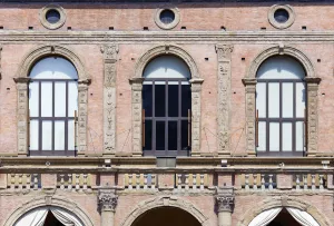 Palast des Podestà, Detail der Fassade