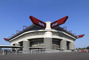 Giuseppe-Meazza-Stadion (San Siro), Südwestansicht