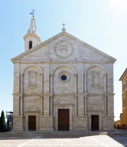 Dom von Pienza, Hauptfassade