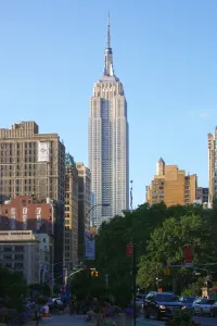 Empire State Building, Sicht vom Madison-Platz