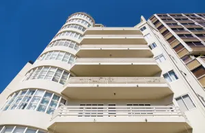 Leonglay-Gebäude, Detail der Fassade