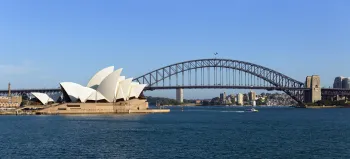 Opernhaus und Hafenbrücke von Sydney, Ostansicht