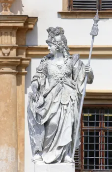 Schloss Eggenberg, Statue der Minerva