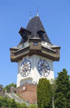 Grazer Uhrturm, Südostansicht