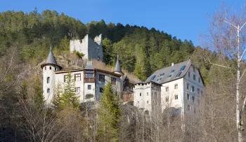 Burg Fernstein, Südansicht