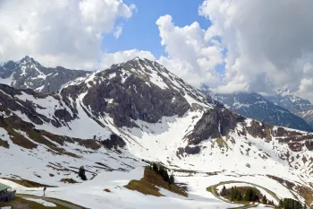 Walser Hammerspitze in den südostlichen Walsertaler Bergen der Allgäuer Alpen