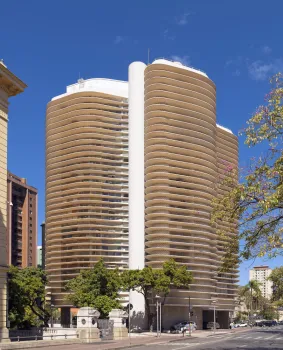 Niemeyer-Gebäude, Nord­west­ansicht