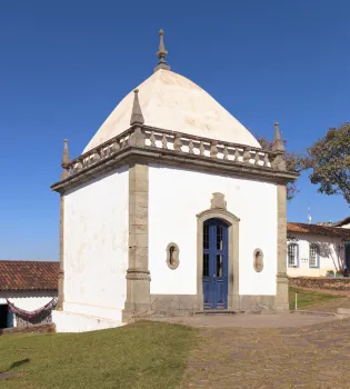 Sanktuarium Bom Jesus de Matosinhos, Kapelle „Kreuzigung“, Nord­west­­ansicht