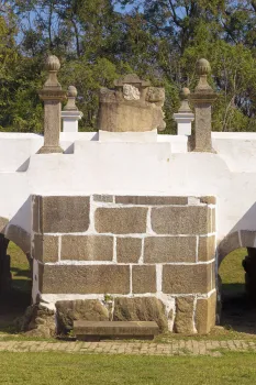 Guandu-Brücke, mittlerer Pfeiler (Ostansicht)