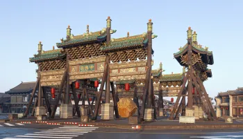 Vier Tore von Datong (Sìpáilóu), Ostansicht