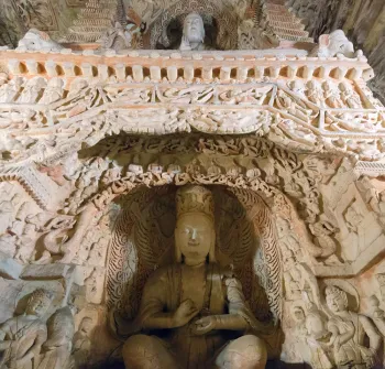 Yungang-Grotten, im Inneren der Kaverne 6