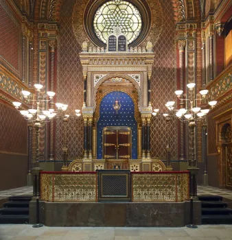 Spanische Synagoge, Toraschrein