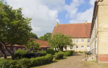 Haus der Herrnhuter Brüdergemeine, Hinterhof