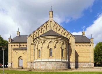 Kirche von Tyrstrup, Ostansicht