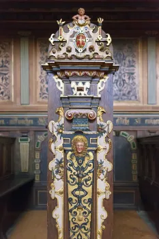 Schloss Kronborg, Kapelle, Detail einer Kirchenbank