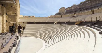 Roman Theatre of Orange, Zuschauerrund (Cavea)