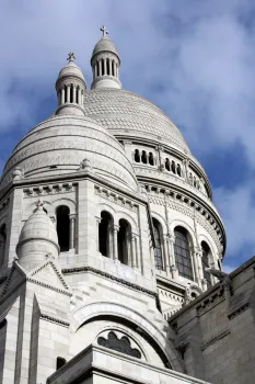 Basilika vom Heiligsten Herzen in Montmartre, Seitenkuppel und zentrale Kuppel