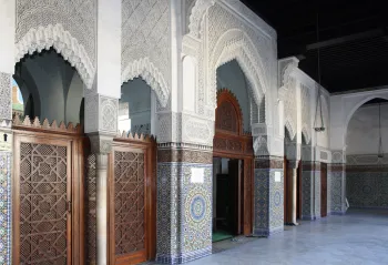 Große Pariser Moschee, Eingang zum Gebetsraum