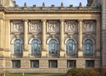 Niedersächsisches Landesmuseum Hannover, nördlicher Teil der Hauptfassade