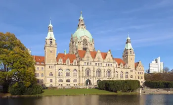 Neues Rathaus von Hannover, Südwestansicht