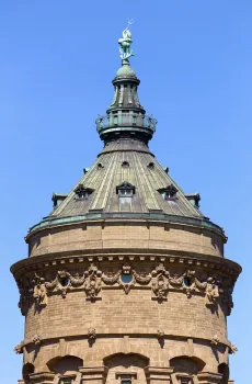 Mannheimer Wasserturm, oberer Baukörper und Dach