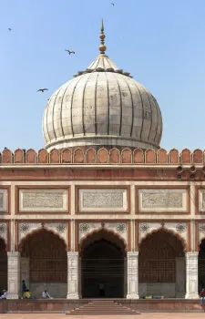 Jama Masjid von Delhi, Gebetshalle, Detailansicht des südlichen Flügels und dessen Kuppel