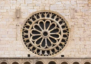 Kathedrale Sankt Rufinus, linke Fensterrose