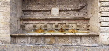 Oliviera-Brunnen
