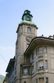 Bozener Rathaus, Uhrturm