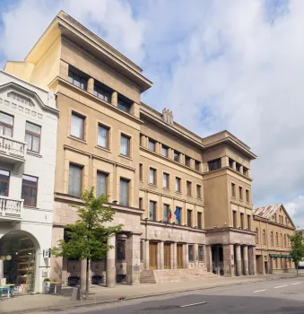 Offiziersclub von Litauen, Südostansicht