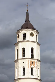 Kathedrale von Vilnius, Glockenturm, obere Stockwerke (Ostansicht)
