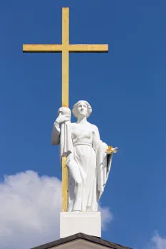 Kathedrale von Vilnius, Statue der heiligen Helena auf dem Portikus