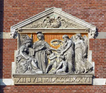 Rijksmuseum, Relief der nordöstlichen Fassade