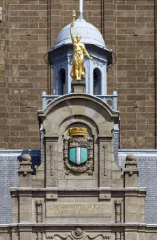 Rathaus von Rotterdam, Detail des Giebels