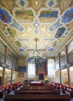 Kupa-Synagoge, Innenraum