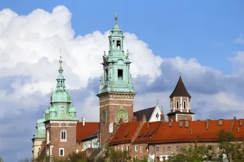 Königsburg Wawel, Kathedrale mit Sigismundturm, Glockenturm and Turm der Silberglocken