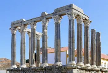 Römischer Tempel von Évora, Nordwestansicht