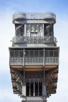 Santa-Justa-Aufzug, obere Stockwerke mit Aussichtsplattform